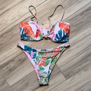 Multicolor Leaf Print Swimsuit